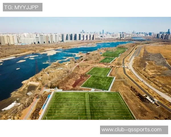 歌德足球公园：探索城市绿地与足球文化的完美结合之旅