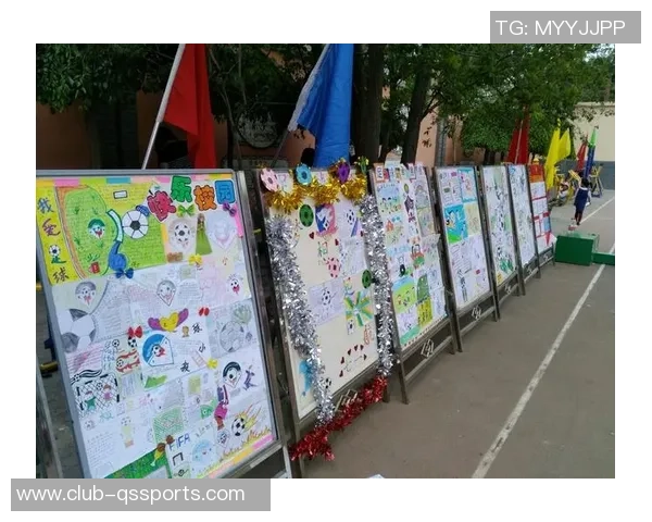 精彩足球瞬间汇聚体育小报带你领略绿茵场上的激情与梦想 精彩足球瞬间汇聚体育小报带你领略绿茵场上的激情与梦想