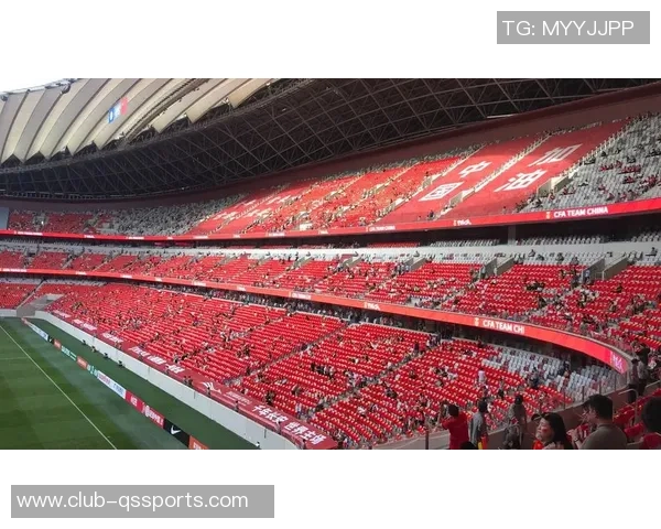 西安观澜天下足球盛会开启球迷齐聚共庆足球热情与梦想 西安观澜天下足球盛会开启球迷齐聚共庆足球热情与梦想